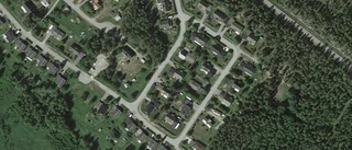 Fastigheten på Skiffervägen 9 i Rosvik såld igen - med stor värdeökning