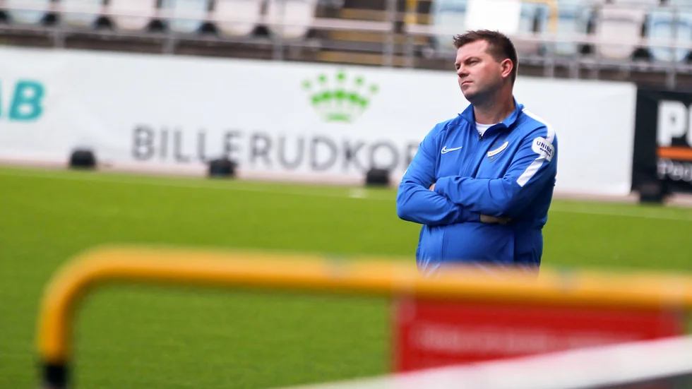 "Ansvaret är mitt och för att vi ska kunna ta oss framåt gäller det verkligen att stå upp i den här tuffa tiden och ta just ansvar. Det växer vi av, det vet vi".

