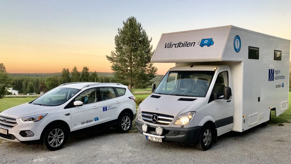 Ett mobilt provtagningsteam har börjat rulla längs Västerbottens vägar för att testa vård- och omsorgspersonal för antikroppar mot covid-19. Skellefteå kommun var snabba med att anmäla intresse.