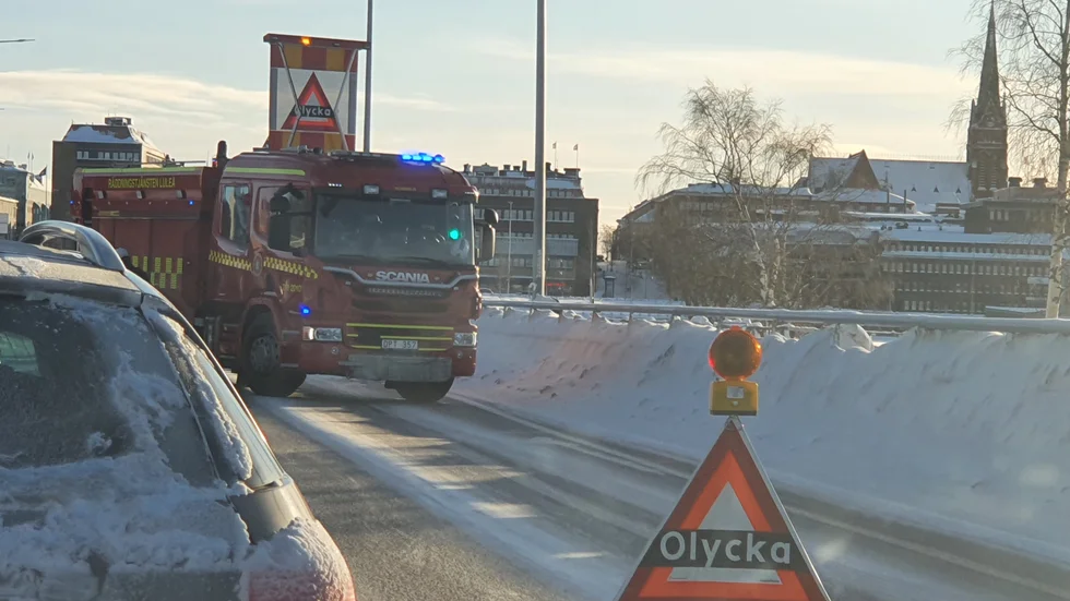 En trafikolycka inträffade i höjd med OK på Robertsvik i Luleå på söndagen. 