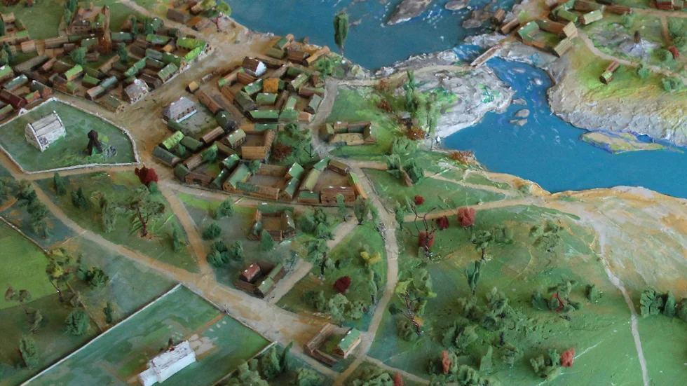 Stadsmuseets modell av det medeltida Norrköping. 