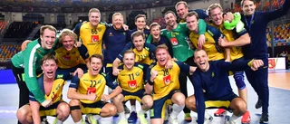 Sverige firade VM-semifinal med sång och dans