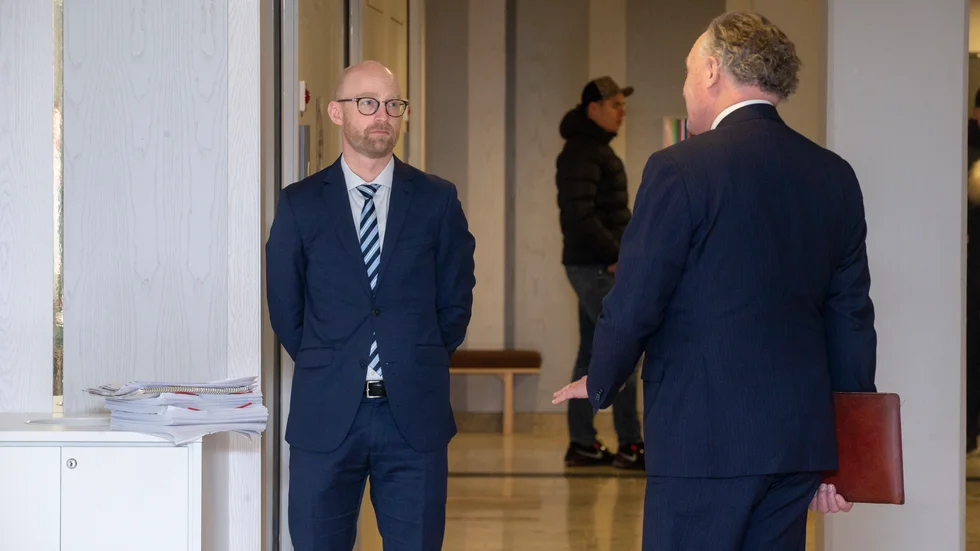 Åklagare Niklas Jeppsson företräder älvsbybon som privat lånat ut 120 000 kronor till Älvsbymannen. Något han gjorde för att hjälpa honom som ytlig bekant.