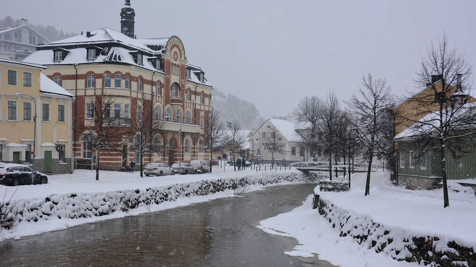 På torsdagen bäddades Söderköping in i ett snöfall och snön fortsatte att falla under hela dygnet.