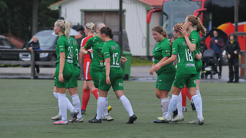 Assi IF har lyckats säkra en andraplats i division 2, med en omgång kvar att spela. Sedan väntar kval.