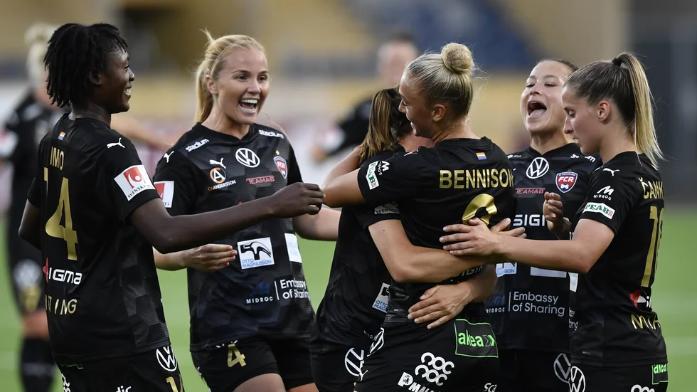 Rosengård bortaslog IK Uppsala med 9–1.