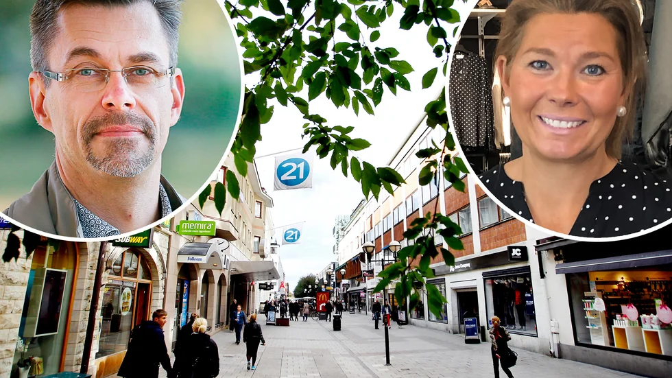 Tommy Malm, kommundirektör i Eskilstuna, gläds åt att kunna tacka personalen och samtidigt stödja det på många håll hårt prövade lokala näringslivet. Företagaren Malin Roos ger tummen upp.