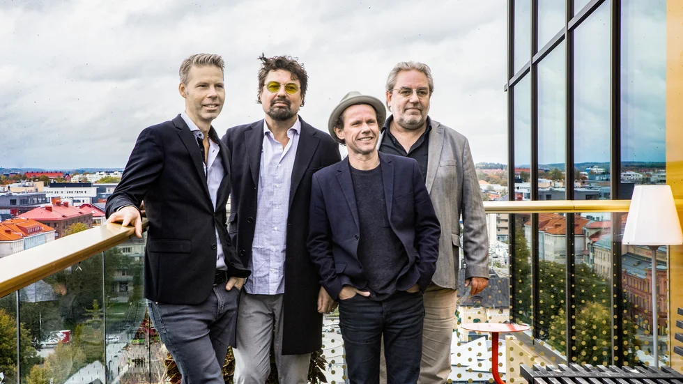 Konserten med Bo Kaspers Orkester i Uppsala har fått sitt fjärde datum - 10 oktober 2021. Om den då verkligen blir av hänger förstås på pandemins utveckling.
