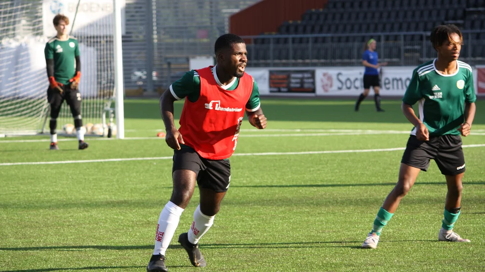 David Kuba-Kuba fanns med på BBK:s träning på måndagen och spelar i träningsmatchen mot IFK Kalix på lördag.
