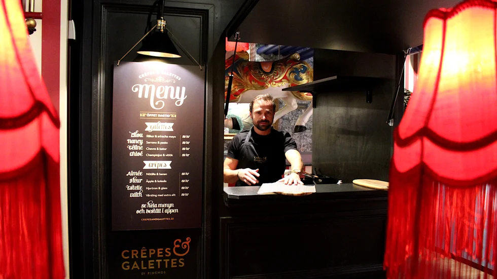 Fatmir Poturqoj tycker sig ana en positiv vändning för restaurangbranschen. I höst vågar han sig på ett nytt koncept på Pinchos i Västervik.