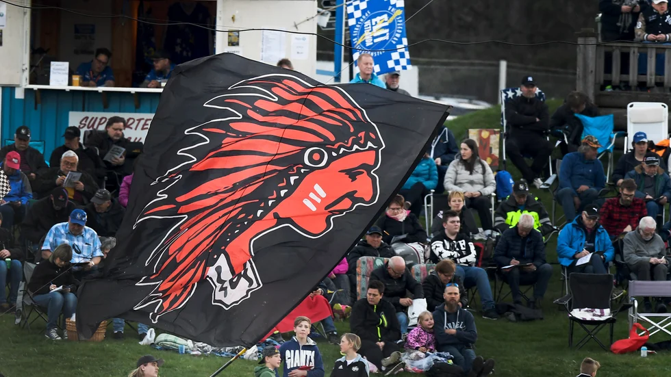 Speedwaylaget Indianerna funderar på om deras namn och logga kan anses vara kränkande. Arkivbild.