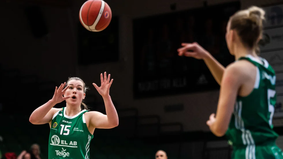 Under måndagen blev det klart. Luleå Basket har skrivit kontrakt med forwarden Tilde Ahlin från Telge Basket.