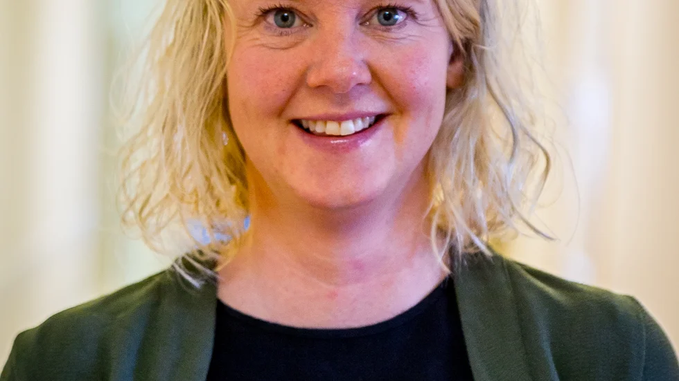 Hanna Ogestad är ny chef för individ- och familjeomsorgen, som på senare tid tagit emot praktikanter från socionomprogrammet i hopp om att inte behöva anlita hyrpersonal i framtiden.