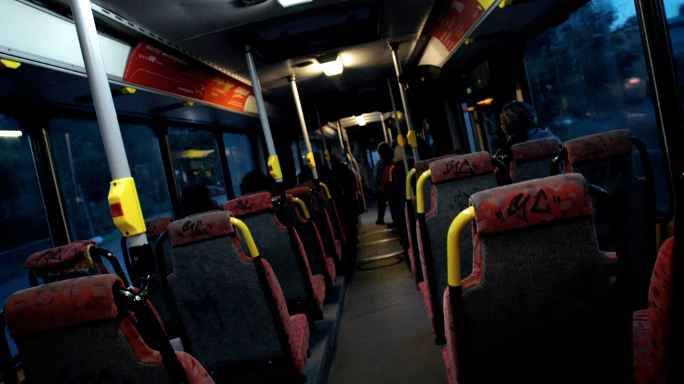 Passageraren tyckte att busschauffören körde vingligt och ringde polisen. 