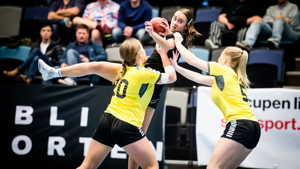 Sverigecupen på Rosvalla flyttas fram till februari nästa år.