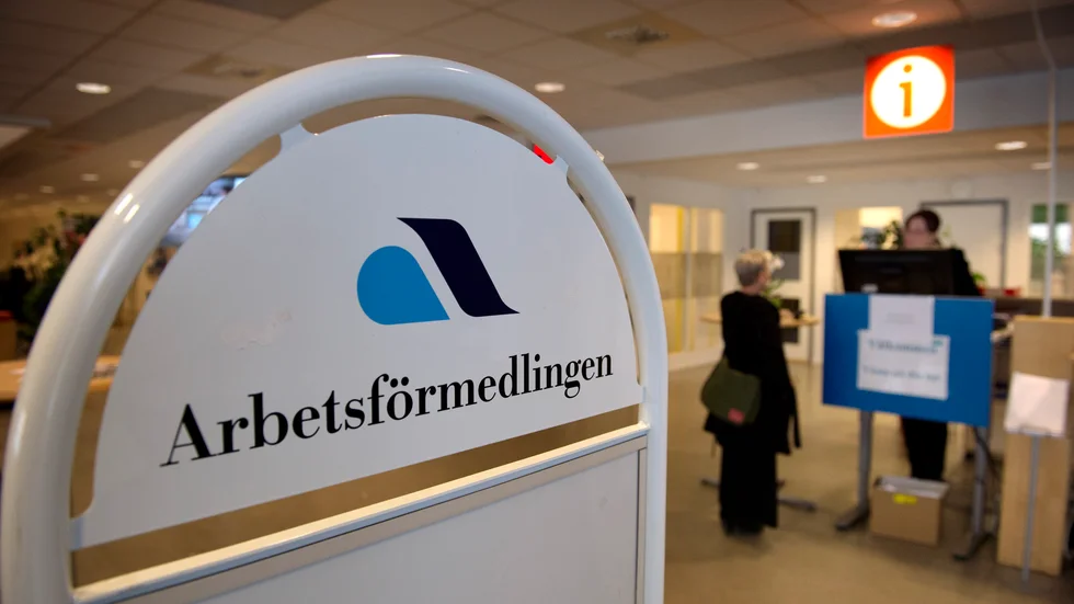 I värsta fall riskerar en hel ungdomsgeneration att hamna utanför arbetsmarknaden.