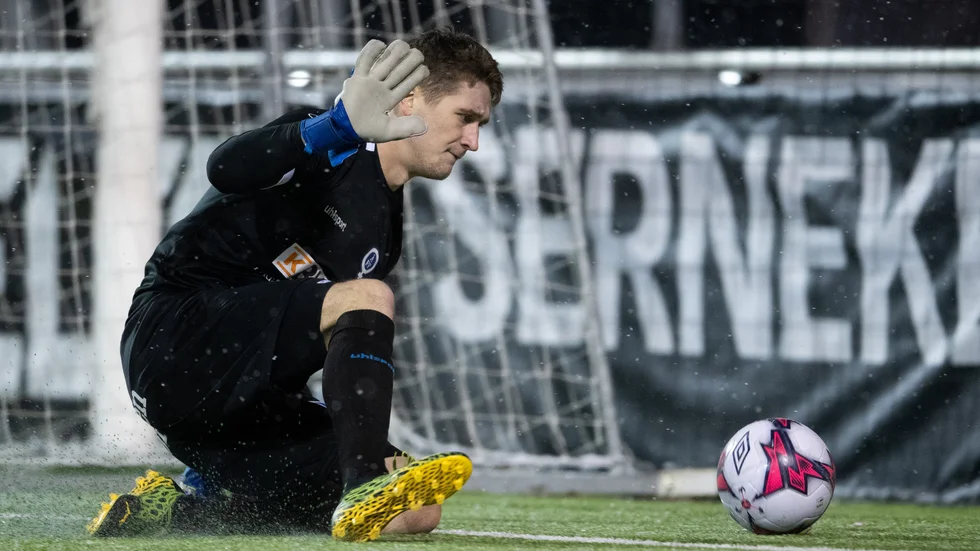 David Ahlberg räddade bland annat två klara frilägen på Ruddalen och såg till att inte uppförsbacken inför dagens match inte var brantare för ÅFF.