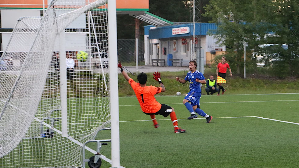 Storfors AIK 2 besegrade Öjebyn med 8-1 i premiären av division 4 den här säsongen. Saik ställde ett mycket vasst lag på planen i den matchen.