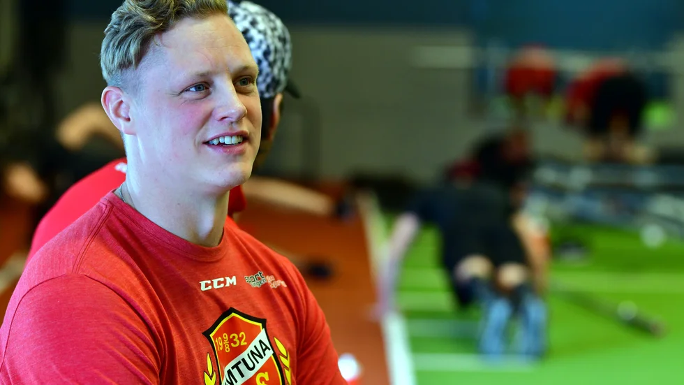 Robert Kimby lämnar Almtuna och ishockeyn. Han har valt att satsa på en civil karriär. Klubben har inlett processen med att hitta en ersättare för huvudtränaren. (Arkivbild)