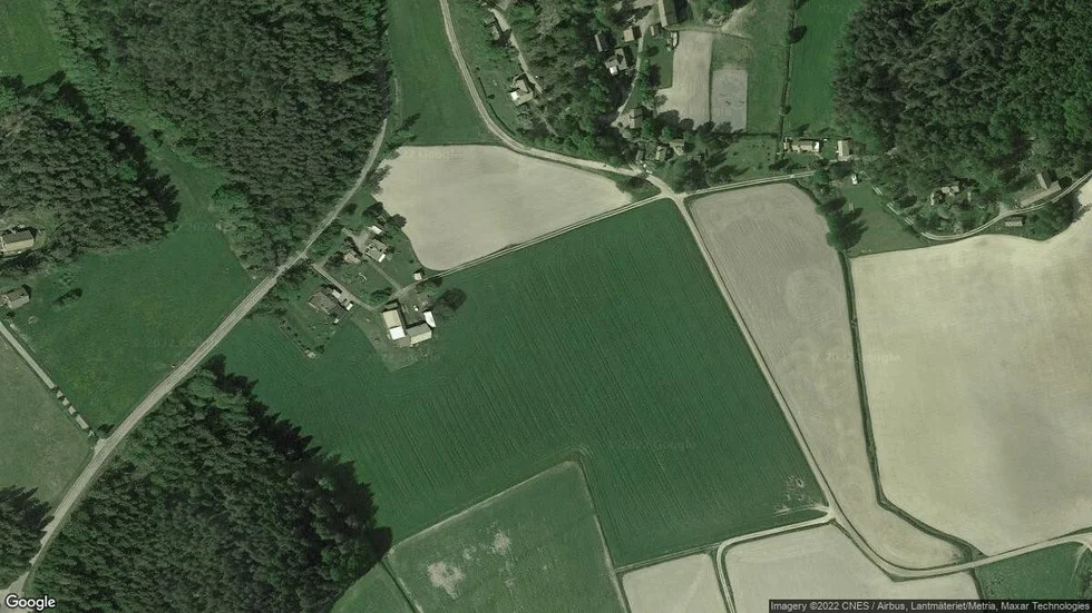 Området kring Hällfallstorp 8