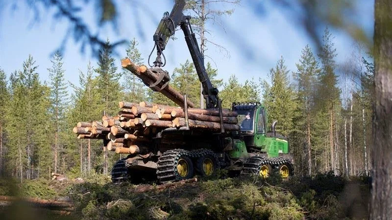 Skoogs bränsle kommer leverera drivmedel till Sveaskogs maskinlag inom Norrbotten, Västerbotten samt Västernorrland.
