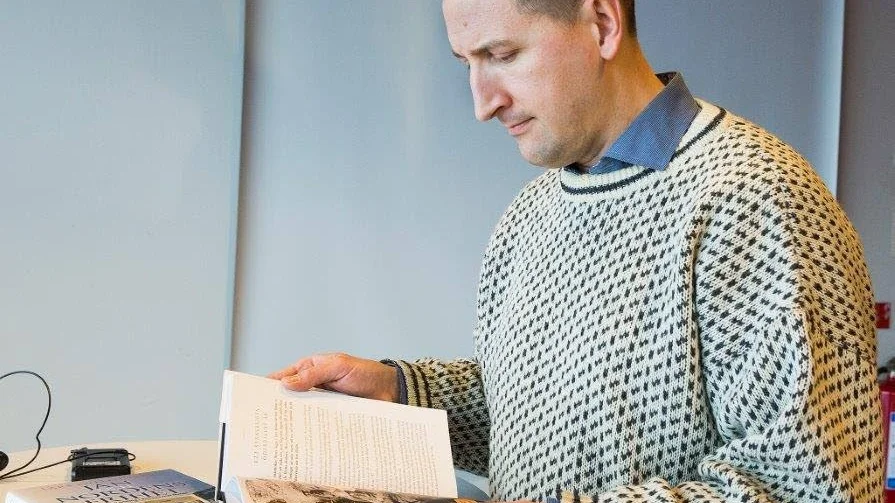 Lars Gyllenhaals nya bok fokuserar på en enda person.
