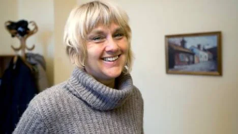 Juristen Pia Klerhag efterträder Pekka Lehtinen som konsumentrådgivare.