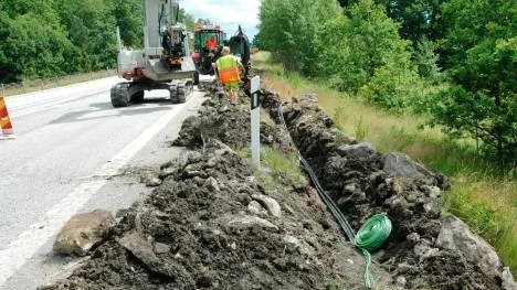 Tolv mil fiberkabel ska sträcka sig från Norrköping via Finspång till Katrineholm.