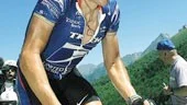 Lance Armstrong är kungen i Frankrike. I lördags bjöd han på en ny otrolig uppvisning och nu kan bara en olycka hindra honom från att vinna för tredje året i rad.