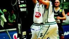 Dolphins fick en lektion av hemmalaget Södertälje som vann lördagsmatchen med hela 133-96.
FOTO: PRESSENS BILD