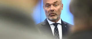 Om man bara sänker sina krav är Jan Björklund underbar