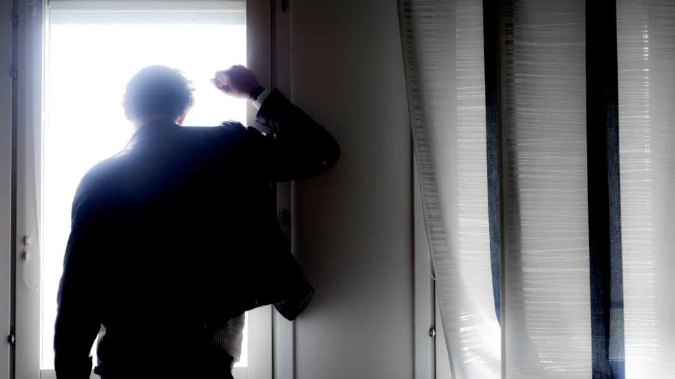 Missbrukare som kommer "hem" från en behandling har ingenting - varken jobb, bostad, pengar eller vänner, annat än de gamla drogpolarna. Det duger inte om man ska kunna få dem att låta bli att ta återfall, skriver Anne Bjernhagen. (Arkivbild)