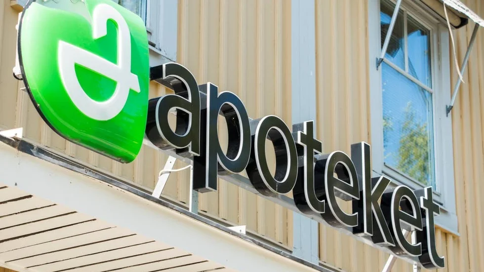 Apoteket i Malmköping ändrar sina öppetider efter kritiken och har från och med idag även öppet under luncherna.