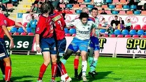 IFK Norrköpings Andreas Alm nickade till och gjorde mål i sin sjätte raka seriepremiär. Målet betydde 21 till IFK.
Foto: Robert Svensson (011-200 463)
robert.svensson@folkbladet.se
