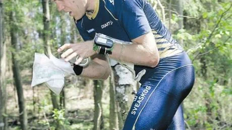 Bara landslagslöparen Mats Troeng ligger före Mats Röjgård i sammandraget.Foto: Scanpix