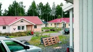 De första nyskapade tomterna på Hårstorp är snart färdigbyggda. Till våren kan de följas av flera.
Foto: Titti Olovsson (0122-131 75)
titti.olovsson@folkbladet.se