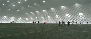 Hallen kan försenas med två år