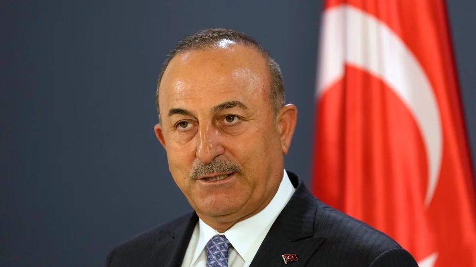 Turkiets utrikesminister Mevlüt Cavusoglu och utrikesdepartementet har kallat upp Sveriges ambassadör i Turkiet, enligt turkiska medier. Arkivbild.