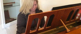Nyinflyttade musikern på orten – "Jag vill försöka starta en kör"