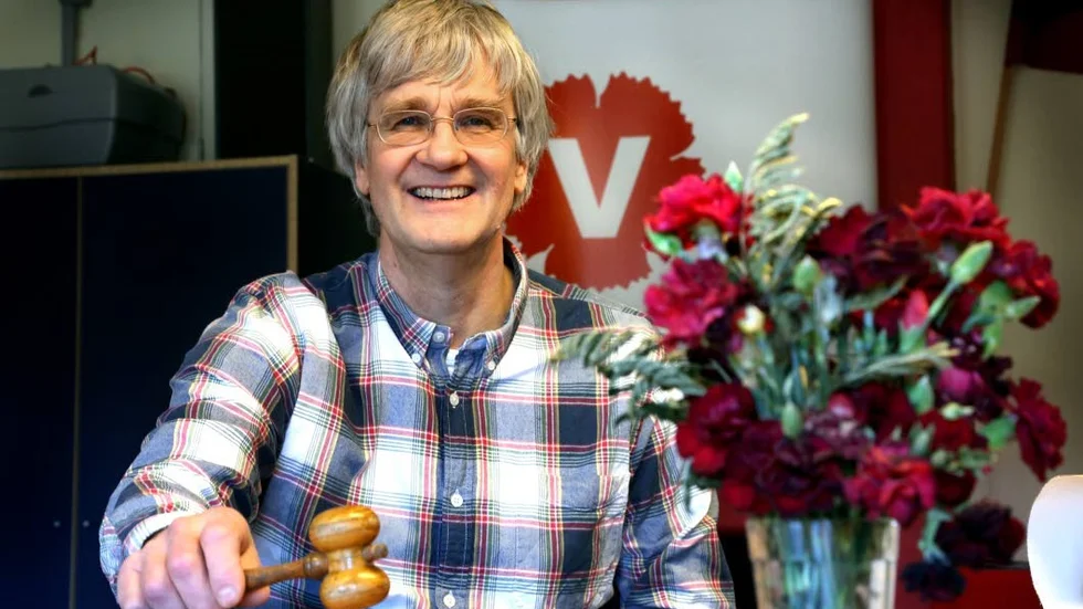 Lars Bjurström. Klintetraktens framtid. Och ersättare i hälso- och sjukvårdsnämnden för Vänsterpartiet. Som han är ordförande för på Gotland.