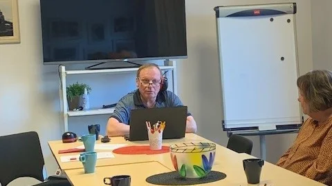Bengt Niska gästade STRT:s kaffemöte i Pajala.    