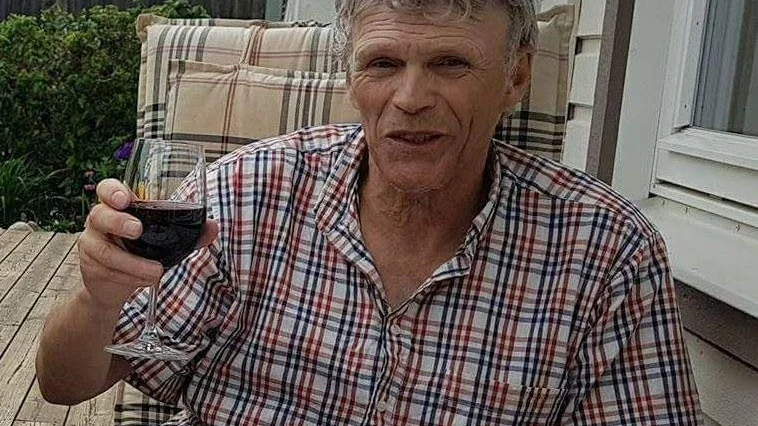 Ovisst. Ronny, 68, försvann på sin vandring i Norrbotten. "Jag vill att man får tag i honom, så att han inte blir ett olöst fall", säger systern Anita Pedersen.