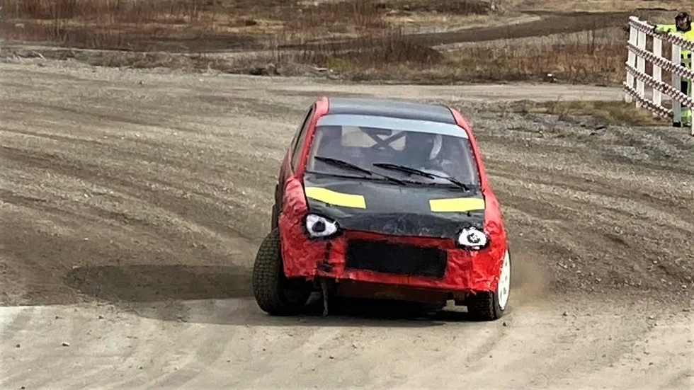 Full fart mot seger. Marcus Nyström vann Vårracet i Piteå.