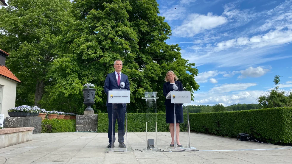 Jens Stoltenberg och Magdalena Andersson (S).