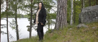 Christine Hallinder (SD) vill öka tryggheten i Flen: "Vill att man sätter in vaktbolag som snurrar runt på kvällar och nätter"