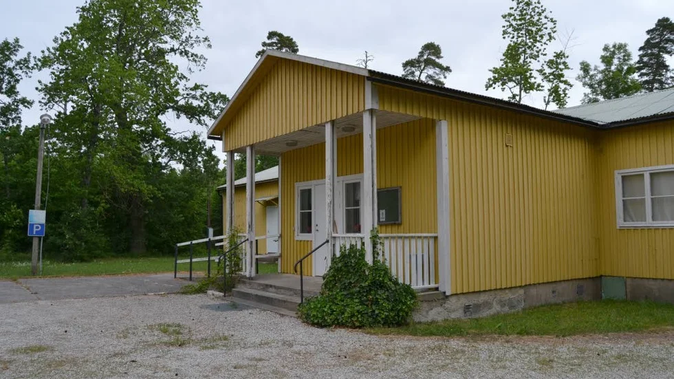 Bygdegården i Väte har bjudits ut till försäljning. Uthyrningen har varit sparsam de senaste åren.