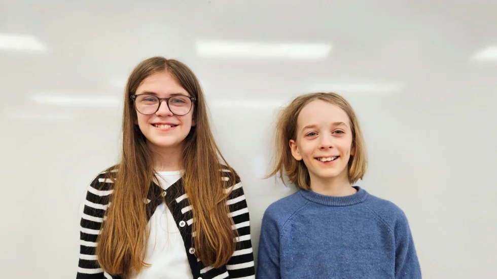 Toril Svenlin Nygren och Maximiliam Karlsson representerar klass 5 A från Vebomarkskolan i Vi i femman.