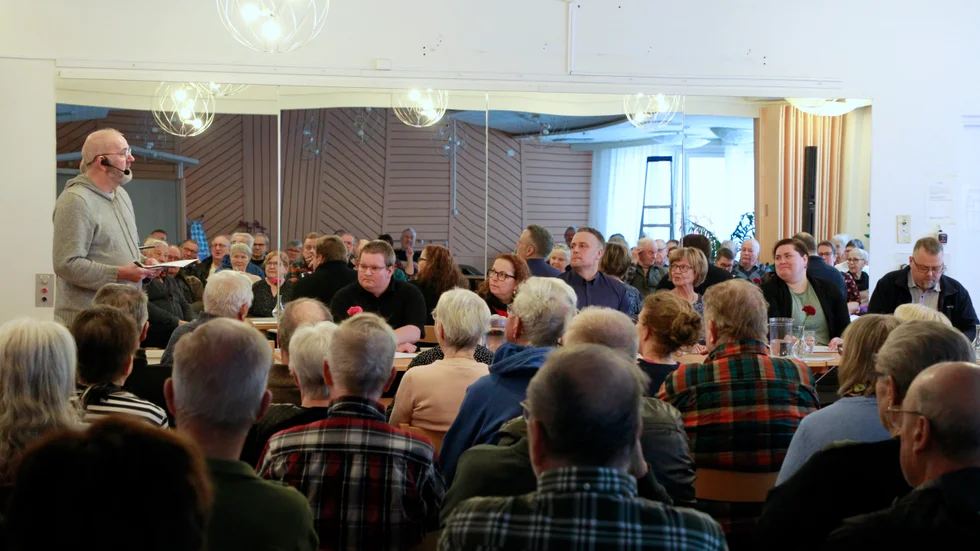 Väldigt många kom till torsdagens politikerutfrågning om lokalerna som stått tomma efter att gymmet flyttat ut.