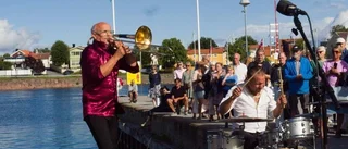 Nu är festivalen invigd – först ut: en battle med operastjärnan