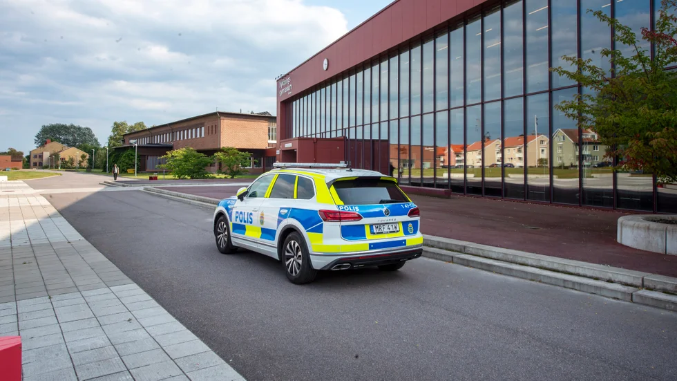 Personalen på Gripenskolan är tränad för att hantera "pågående dödligt våld". Efter måndagens blodiga misshandel är rektor Heléne Linder väldigt nöjd med hur alla agerade –även eleverna.